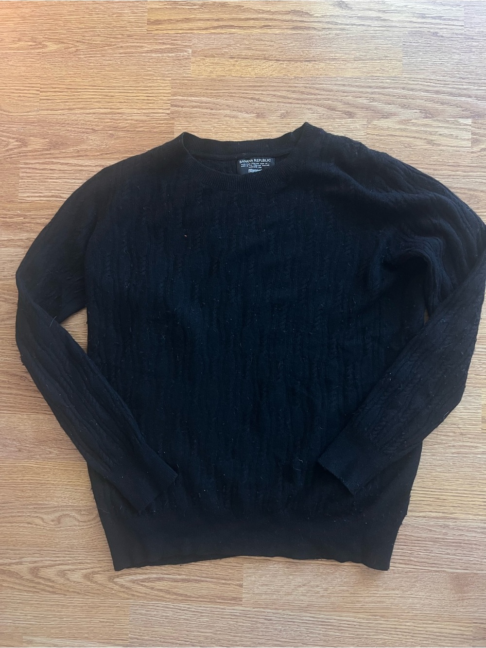 Banana Republic Cable-Knit Wool Cashmere Crewneck Sweater